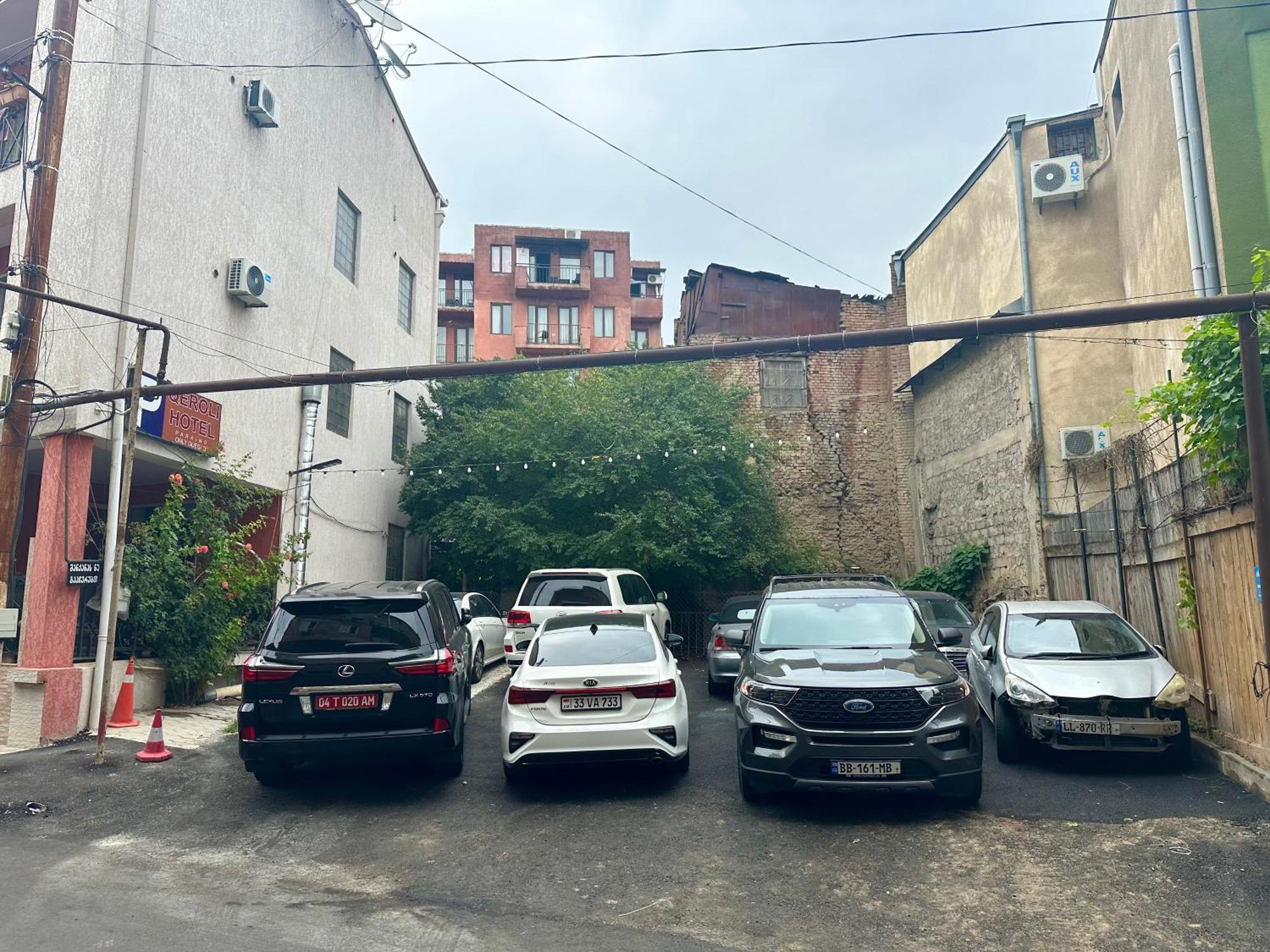 فندق Qeroli Old Town تبليسي المظهر الخارجي الصورة